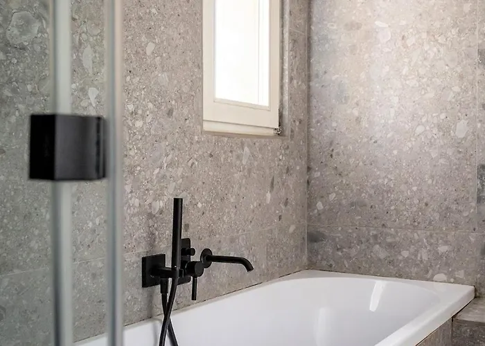 Daire The Luxe Station - 5 Min From *